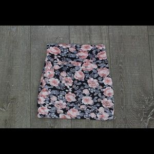Mini Flower Pencil Skirt